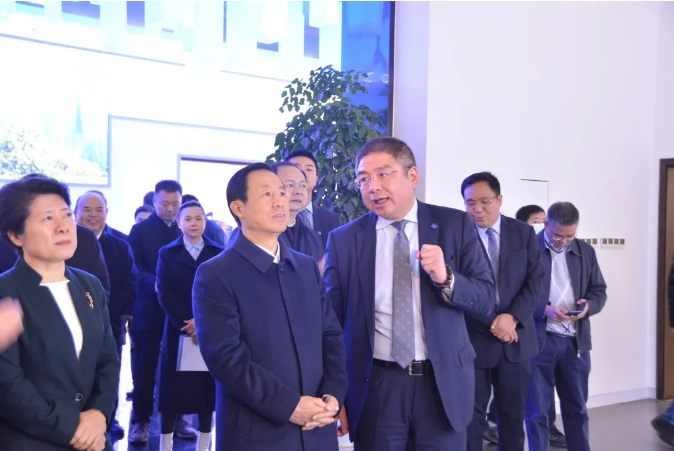 奋进新征程丨湖南省委书记许达哲一行莅临333体育环境长沙基地调研考察