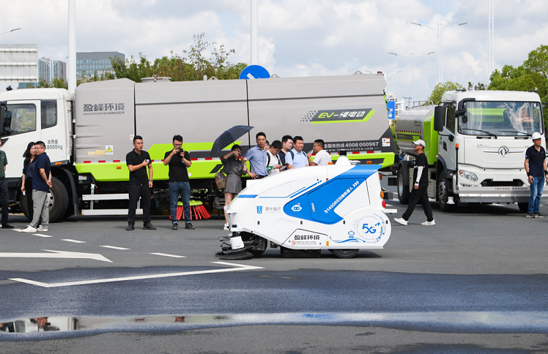 333体育环境喜获无人驾驶扫地机器人大赛第一名